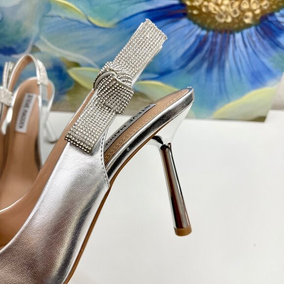 Steve Madden Stefani Metallic Slingback Pump in Silver Size 8 - Picture 14 of 16